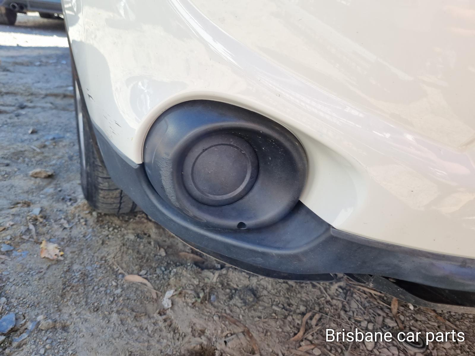 View Auto part Right Guard Mitsubishi Outlander 2014