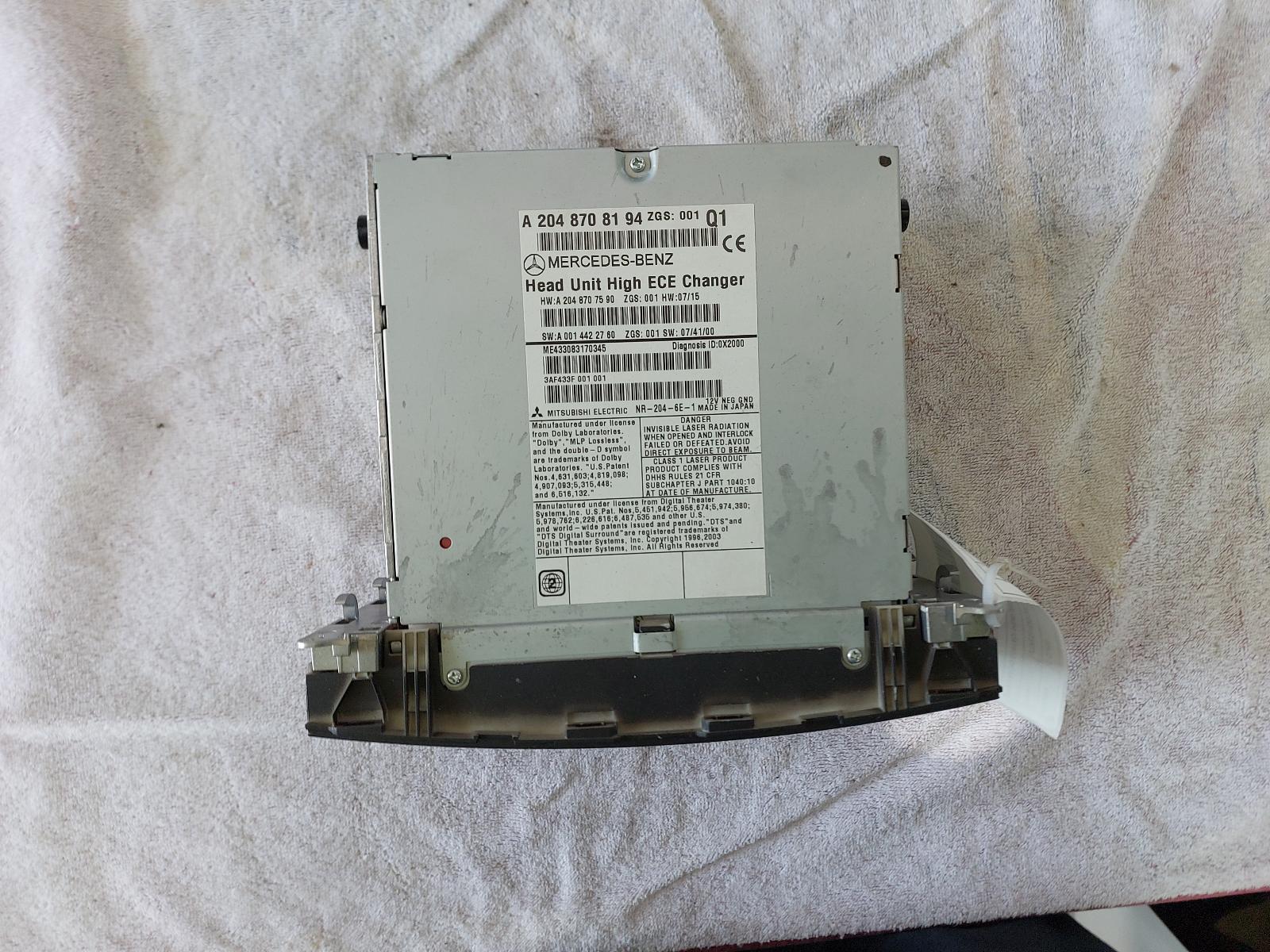 View Auto part Radio/Cd/Dvd/Sat/Tv Mercedes C Class 2008