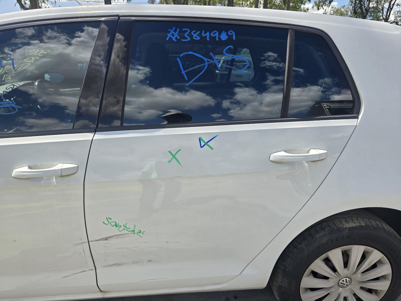 View Auto part R/Bar Bracket/Reinfo Volkswagen Golf 2014