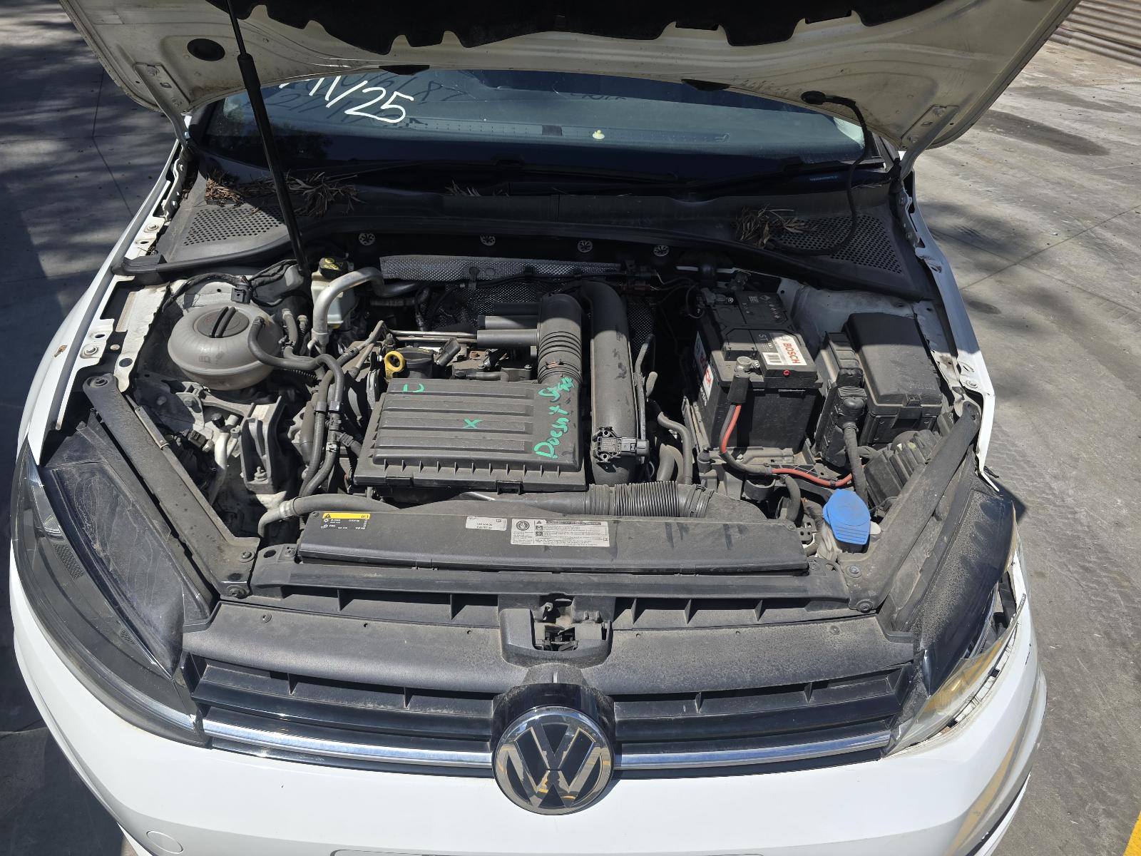 View Auto part R/Bar Bracket/Reinfo Volkswagen Golf 2014