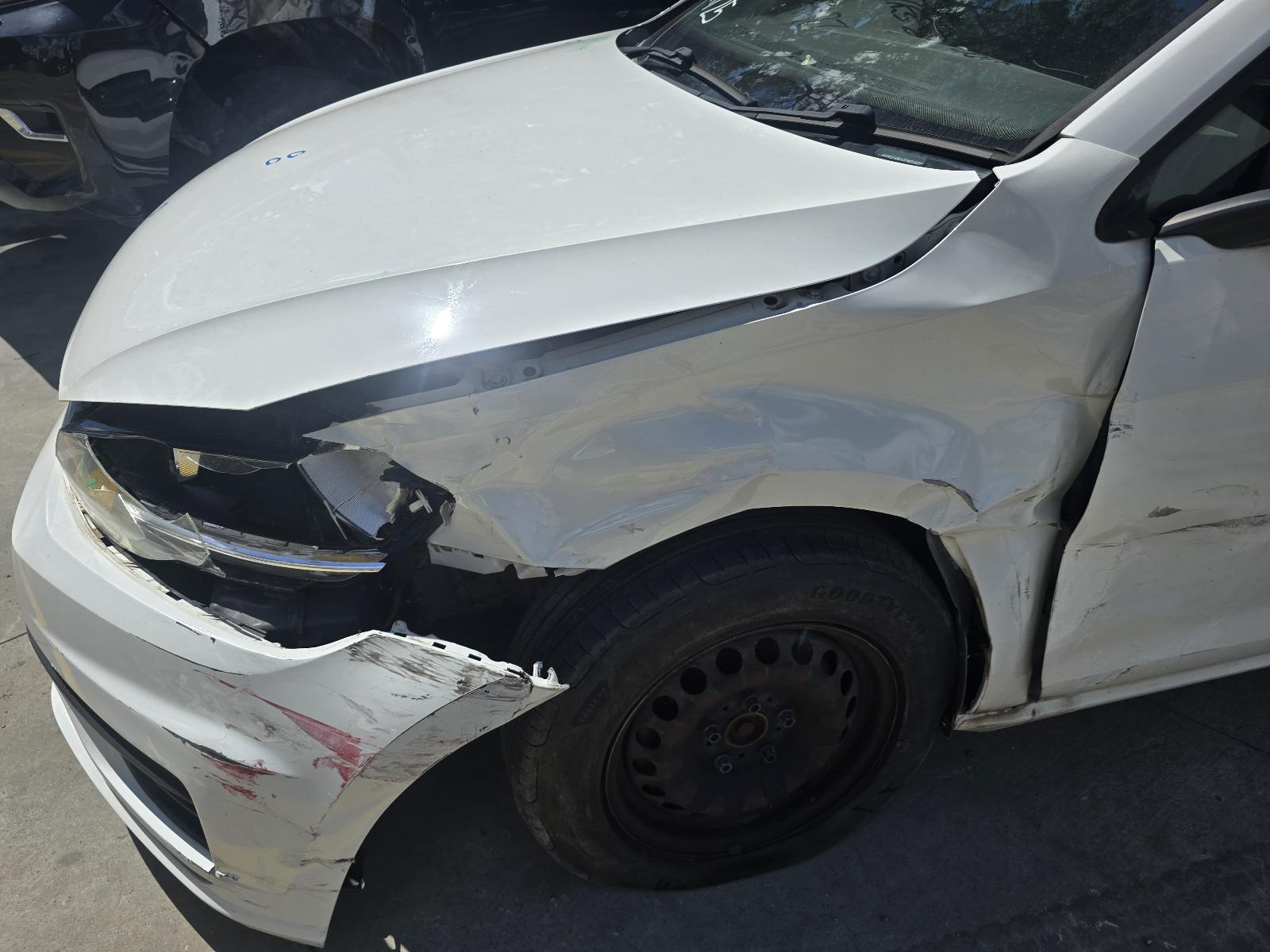 View Auto part R/Bar Bracket/Reinfo Volkswagen Golf 2014