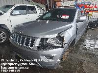 View Auto part Right Headlamp Jeep Grandcherokee 2014