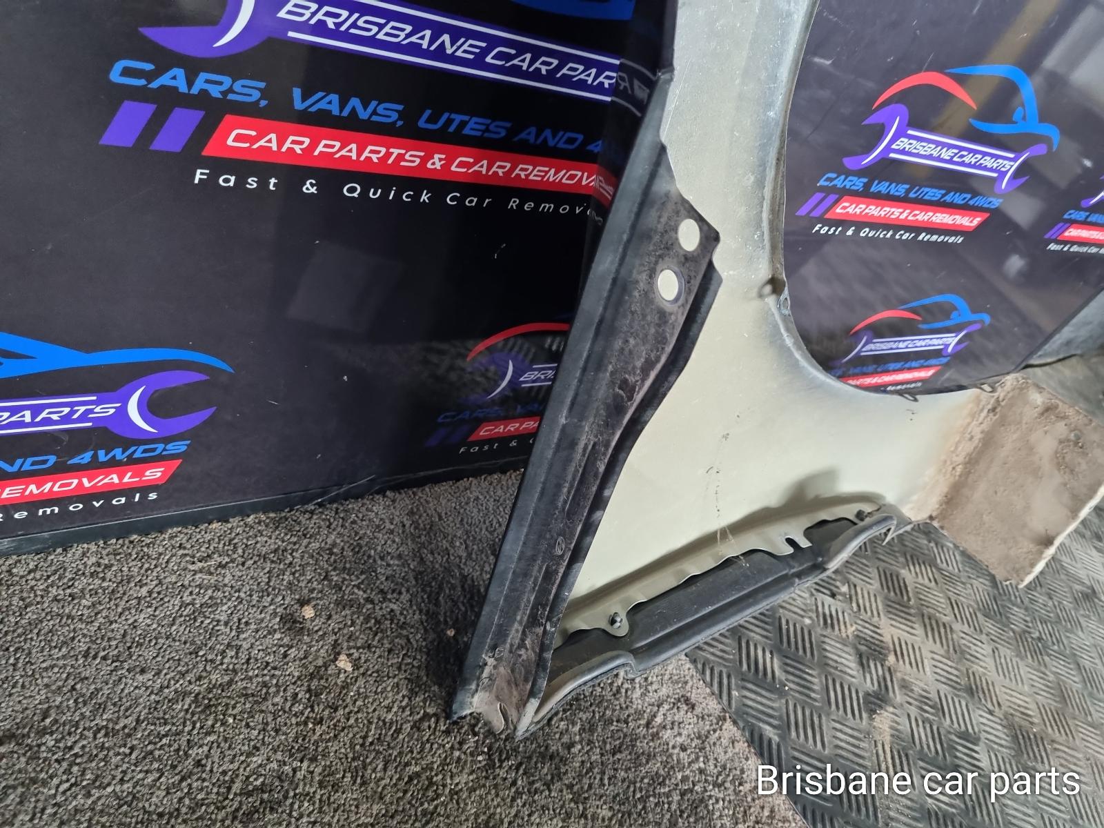 2012 Hyundai Veloster Left Guard View Auto part Left Guard Hyundai Veloster 2012