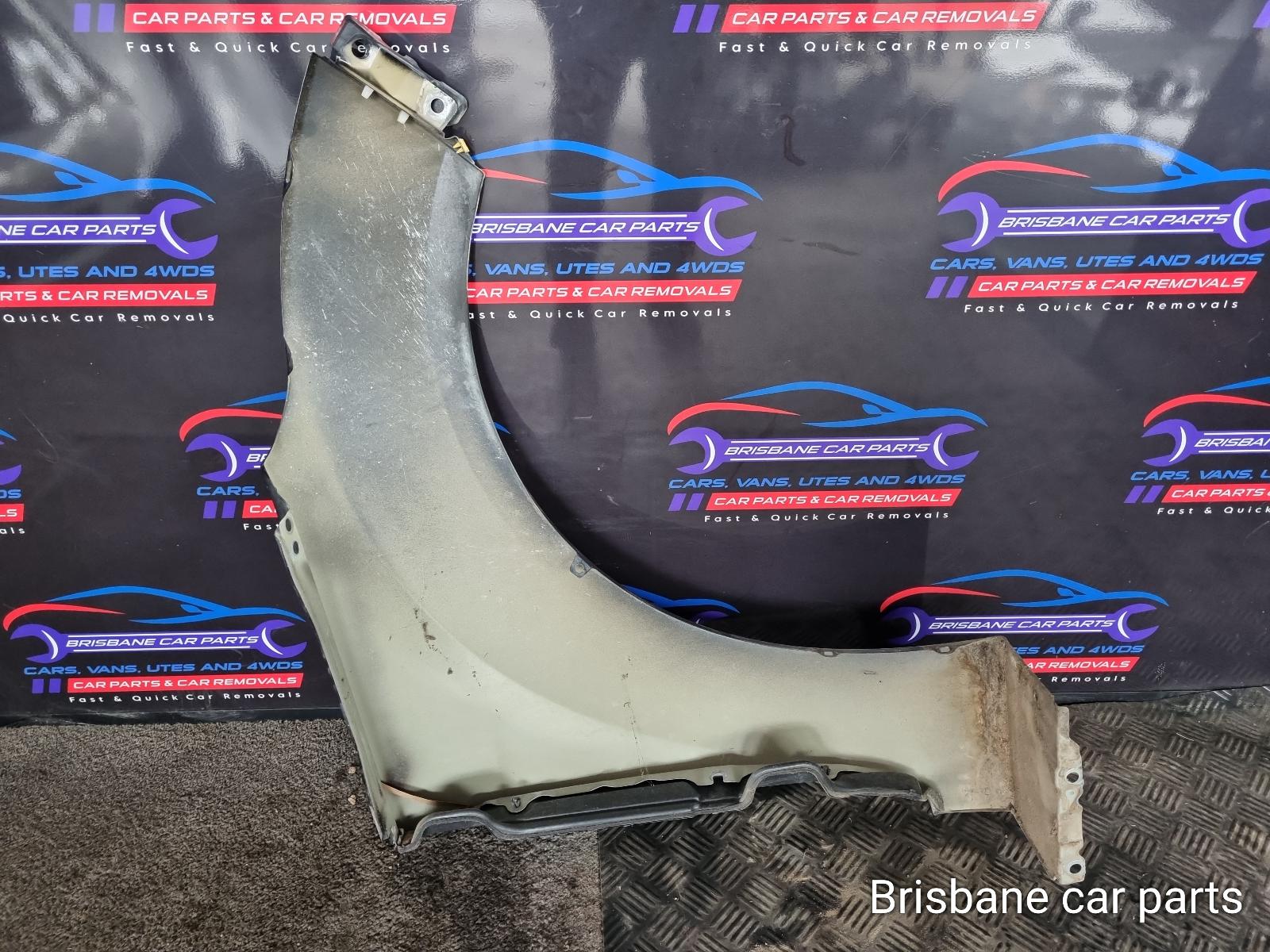 2012 Hyundai Veloster Left Guard View Auto part Left Guard Hyundai Veloster 2012