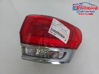 View Auto part Right Taillight Jeep Grandcherokee 2014